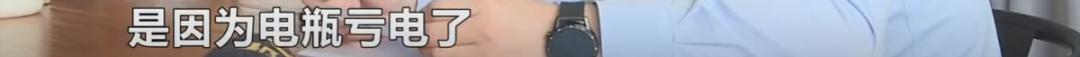 DƬ